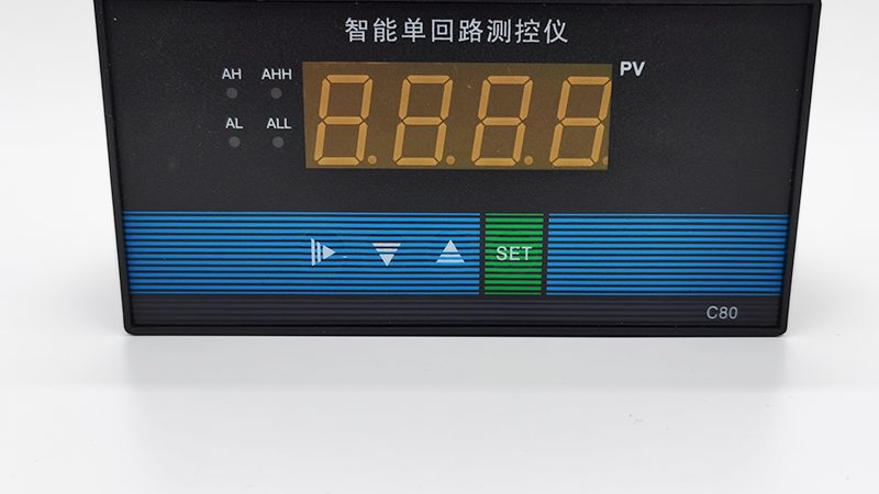 上海化工行业压力变送器代理：选择之道与关键因素